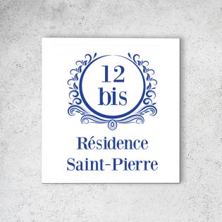 Numéro de rue extérieur personnalisable en Dibond Blanc Picto Bleu · Numéro de rue modèle Luxury