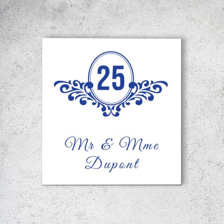 Plaque extérieure Numéro de Rue en Dibond Picto Bleu à personnaliser sur 1 ligne · Modèle baroque