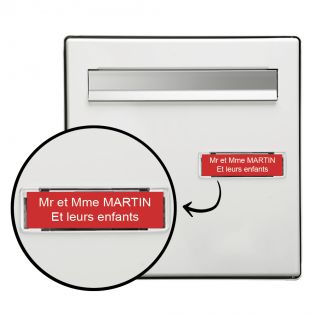 Plaque boite aux lettres personnalisée adhésive au format 100x25mm - rouge lettres blanches - 2 lignes