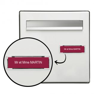 Plaque boite aux lettres personnalisée adhésive au format 100x25mm - bordeaux lettres blanches - 1 ligne