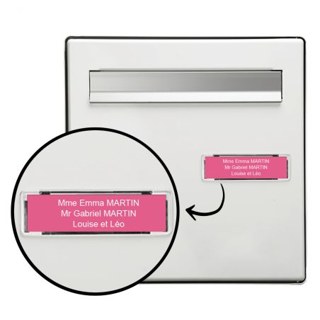 Plaque boite aux lettres personnalisée adhésive au format 100x25mm - rose lettres blanches - 3 lignes