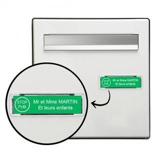 Plaque boite aux lettres personnalisée adhésive au format 100x25mm avec STOP PUB - vert pomme lettres blanches - 2 lignes