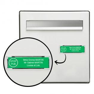 Étiquette Nom Stop Pub boîte aux lettres personnalisée par gravure laser · 100x25x0,8 mm · vert clair lettre blanche - 3 lignes