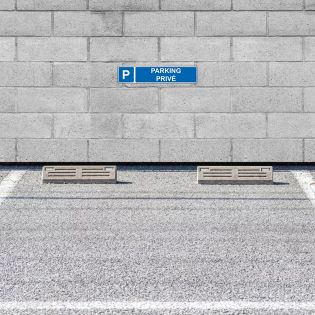 Panneau de signalisation pour parking · Emplacement de parking privé · Signalétique extérieure magasin ou entreprise