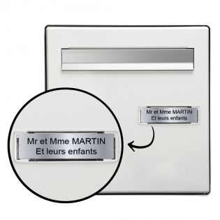 Étiquette Nom personnalisable pour boîte aux lettres · Gravure Française · 100x25x0,8 mm · Argent écriture noire - 2 lignes