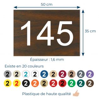 Numéro pour boite aux lettres personnalisable rectangle petit format (50x35mm) effet bois foncé chiffres blancs