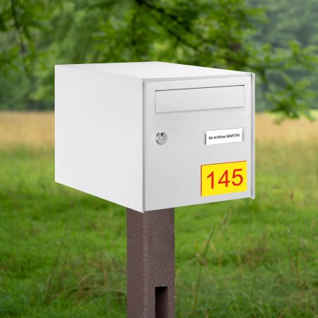 Numéro pour boite aux lettres personnalisable rectangle grand format (100x70mm) jaune chiffres rouges