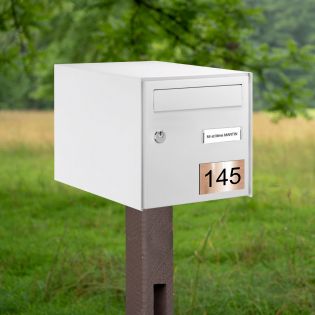 Numéro pour boite aux lettres personnalisable rectangle grand format (100x70mm) cuivre chiffres noirs
