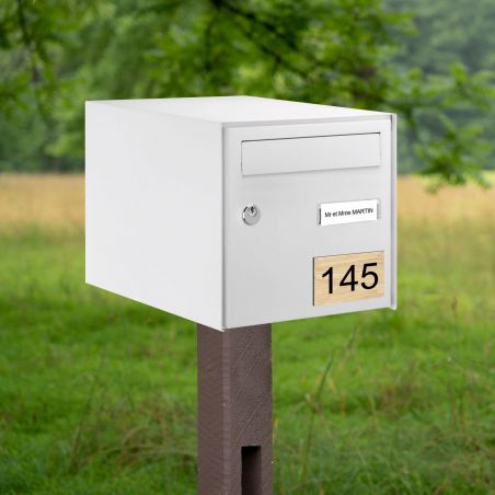 Numéro pour boite aux lettres personnalisable rectangle grand format (100x70mm) effet bois clair chiffres noirs