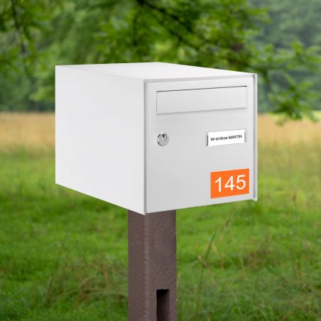 Numéro pour boite aux lettres personnalisable rectangle format médium (70x50mm) orange chiffres blancs