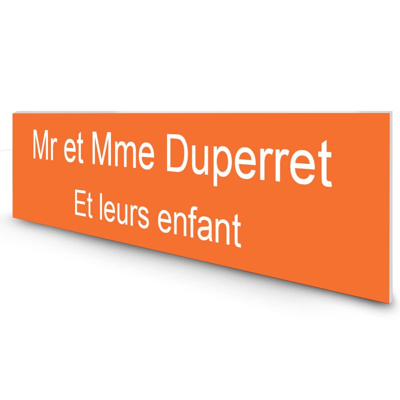 Étiquette Nom personnalisable pour boîte aux lettres · Gravure Française · 100x25x0,8 mm · orange lettres blanches - 2 lignes Étiquette Nom personnalisable pour boîte aux lettres · Gravure Française · 100x25x0,8 mm · orange lettres blanches - 2 lignes