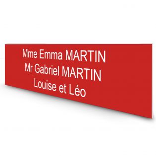 Étiquette Nom personnalisable pour boîte aux lettres · Gravure Française · 100x25x0,8 mm · rouge lettres blanches - 3 lignes