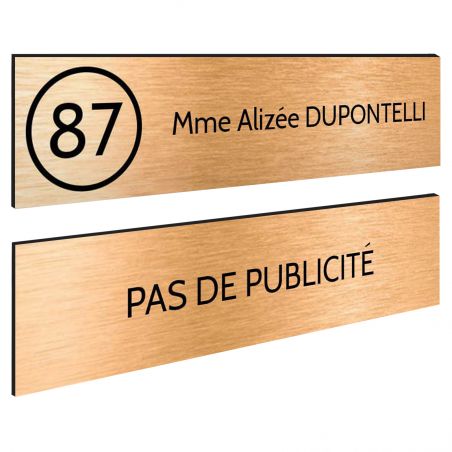 Plaque nom et numéro + Plaque Stop Pub pour boite aux lettres format 100x25mm cuivre lettres noires - 1 ligne