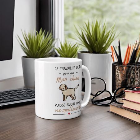 Mug Je travaille pour mon Chien - Cadeau Anniversaire ou Noël pour Passionné de chiens - 33 cl, Céramique - Imprimé en France