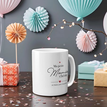 mugs et tasses à café : Mug personnalisable en céramique - ma petite mamie chérie - 33 cl, Céramique - Imprimé en France