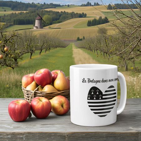 Mug Bretagne dans mon cœur - Tasse cadeau symbole Breton - 33 cl, Céramique - Imprimé en France