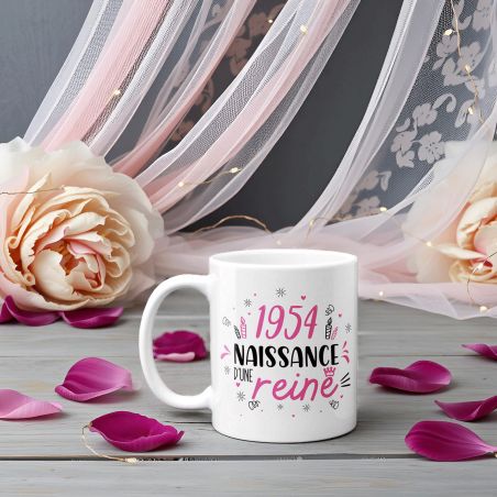 Mug anniversaire 1954 - Naissance d'une Reine - 33 cl, céramique - Imprimé en France