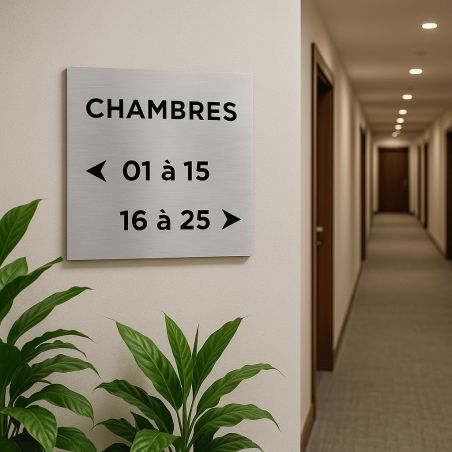 Panneau numéros de chambres pour hôtel, immeuble - Format 20 cm x 20 cm en Dibond Aluminium brossé -Numéros personnalisables
