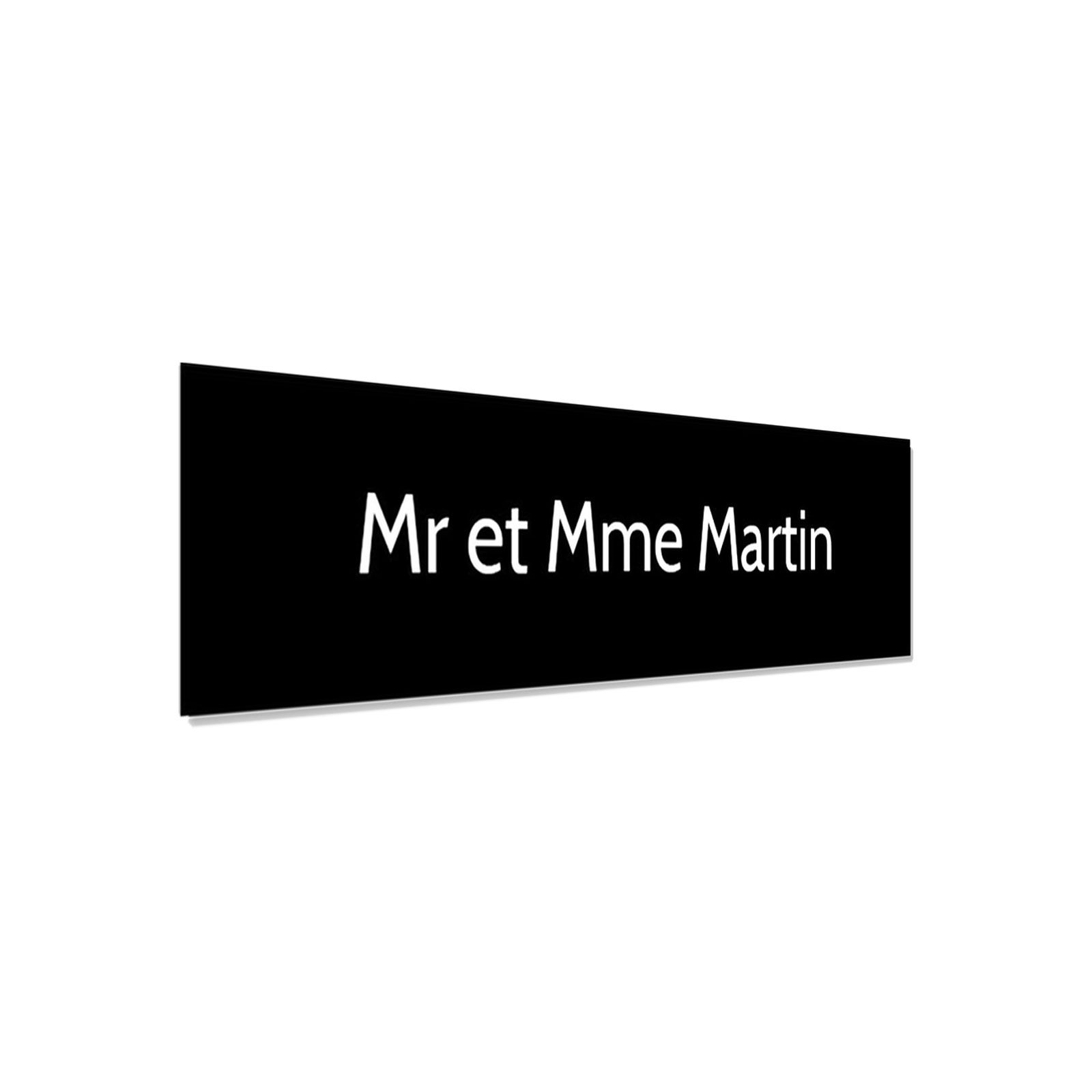 Plaque adhésive interphone personnalisée - Étiquette PVC noire lettres blanches - Gravure laser durable - 60x15 mm, épaisseur 1,