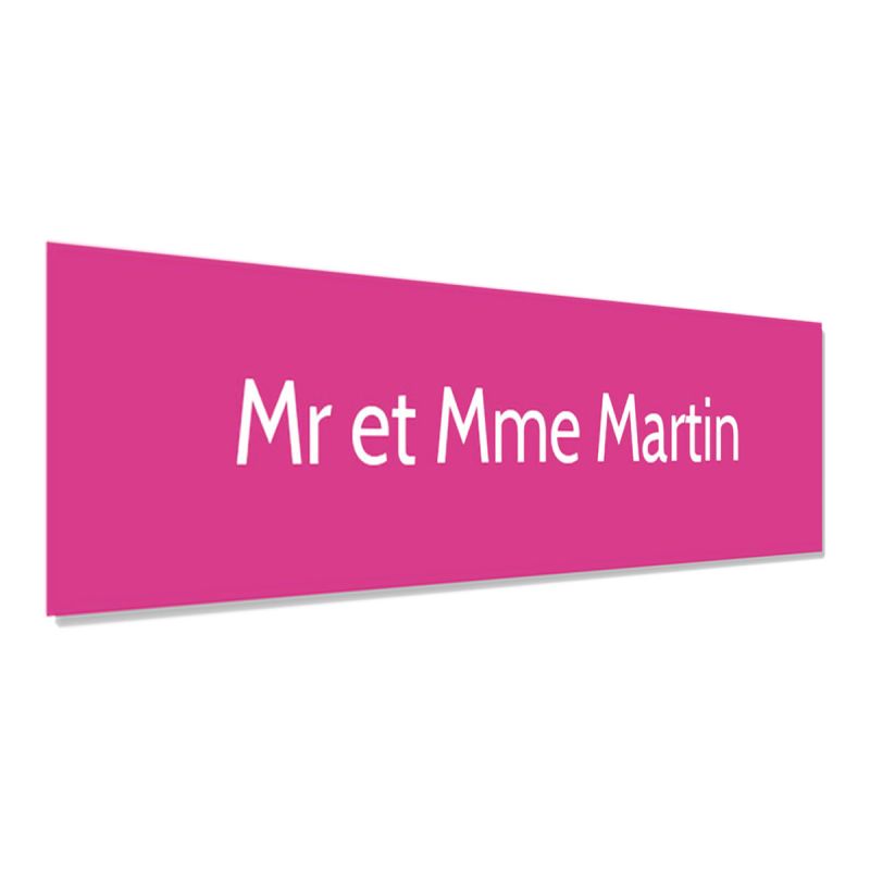 Plaque adhésive interphone personnalisée - Étiquette PVC rose lettres blanches - Gravure laser durable - 60x15 mm, épaisseur 1,6 Plaque adhésive interphone personnalisée - Étiquette PVC rose lettres blanches - Gravure laser durable - 60x15 mm, épaisseur 1,6