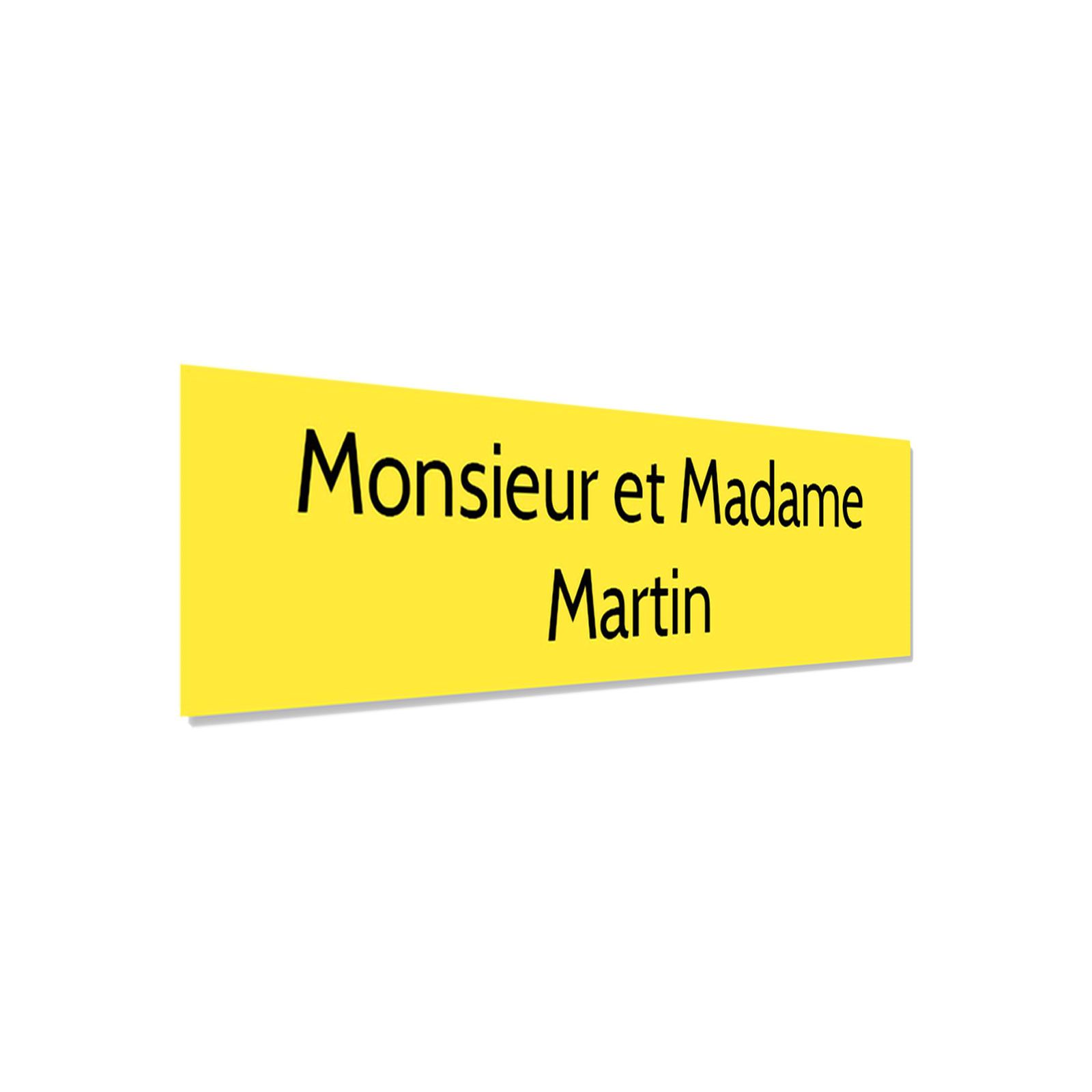 Plaque adhésive interphone personnalisée gravure laser - plastique bi-couche jaune lettres noires - 60x15 mm, épaisseur 1,6 mm, 