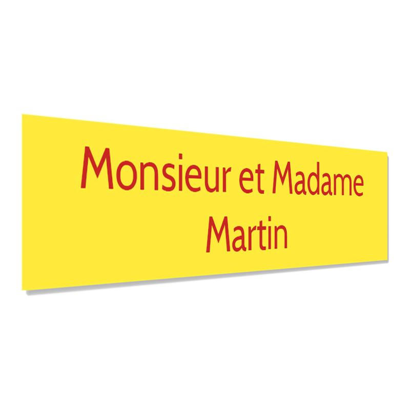 Plaque adhésive interphone personnalisée gravure laser - PVC jaune lettres rouges - 60x15 mm, épaisseur 1,6 mm, adhésif 3M doubl Plaque adhésive interphone personnalisée gravure laser - PVC jaune lettres rouges - 60x15 mm, épaisseur 1,6 mm, adhésif 3M doubl