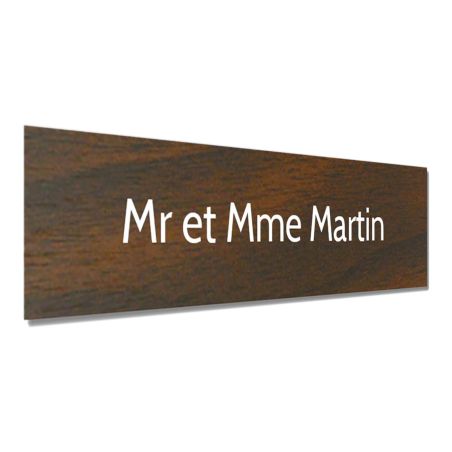 Plaque adhésive interphone personnalisée gravure laser - PVC effet bois foncé lettres blanches - 60x15 mm, épaisseur 1,6 mm, adh