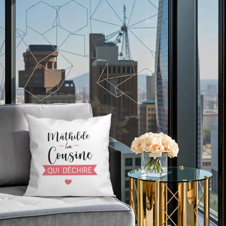 Housse de Coussin décorative personnalisée humoristique "Devine qui a encore mangé le canapé" 40 x 40 cm · Idée cadeau maître ch