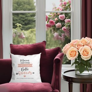 Housse de Coussin décorative personnalisée humoristique "Devine qui a encore mangé le canapé" 40 x 40 cm · Idée cadeau maître ch