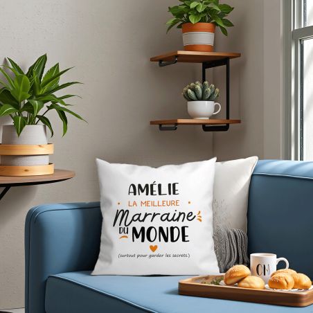 Housse de Coussin décorative personnalisée humoristique "Devine qui a encore mangé le canapé" 40 x 40 cm · Idée cadeau maître ch