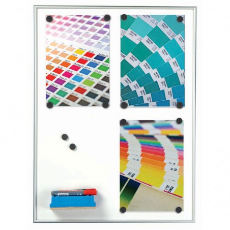 Tableau magnétique blanc