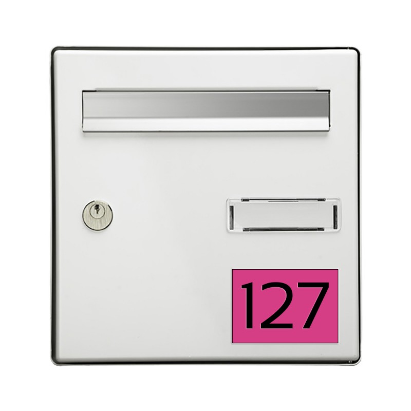 Numéro pour boite aux lettres personnalisable rectangle grand format (100x70mm) rose chiffres noirs