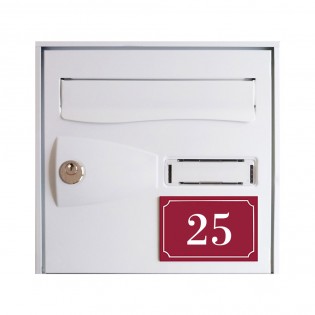 Numéro de maison / rue gravé et personnalisé couleur bordeaux chiffres blancs - Signalétique extérieure