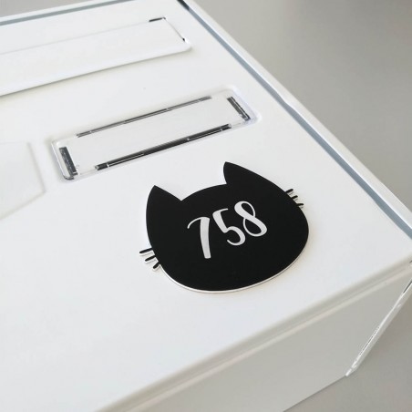 Numéro fantaisie personnalisable pour boite aux lettres couleur rouge chiffres noirs - Modèle Chat