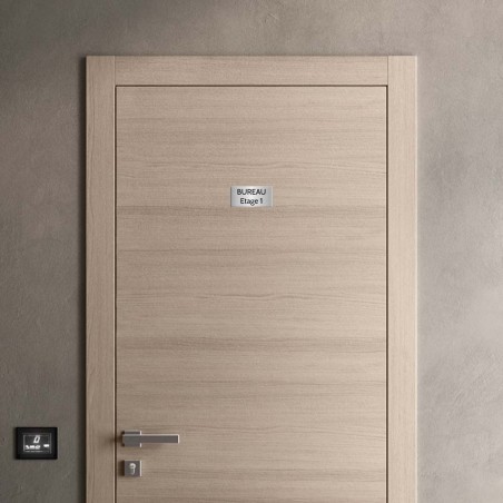 Plaque de porte gravée sur 1 à 2 lignes couleur gris argent lettres noires - Format rectangle 75 x 150 mm