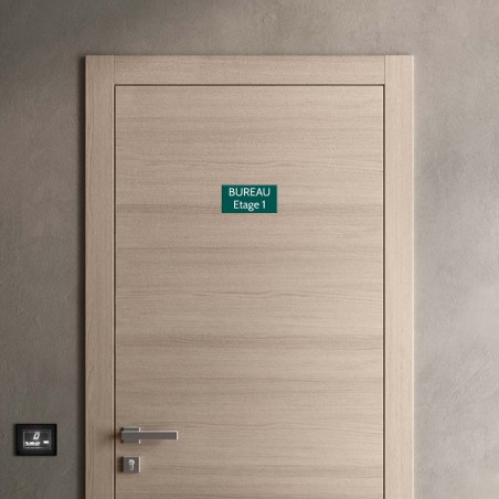 Plaque de porte gravée sur 1 à 2 lignes couleur vert foncé lettres blanches - Format rectangle 100 x 200 mm