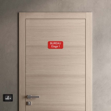 Plaque de porte gravée sur 1 à 2 lignes couleur rouge lettres blanches - Rectangle classique 125 x 250 mm