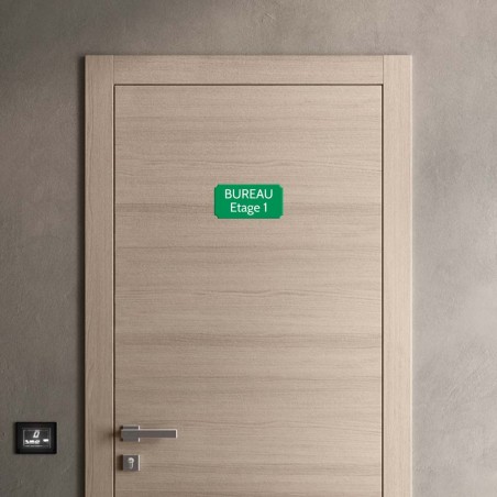 Plaque de porte gravée sur 1 à 2 lignes couleur vert clair lettres blanches - Rectangle classique 125 x 250 mm