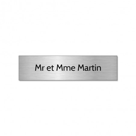Plaque adhésive interphone ou sonnette 60 mm x 15 mm gravure personnalisée sur 1 ligne couleur argent lettres noires