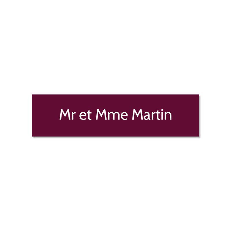 Plaque adhésive interphone ou sonnette 60 mm x 15 mm gravure personnalisée sur 1 ligne couleur bordeaux lettres blanches Plaque adhésive interphone ou sonnette 60 mm x 15 mm gravure personnalisée sur 1 ligne couleur bordeaux lettres blanches