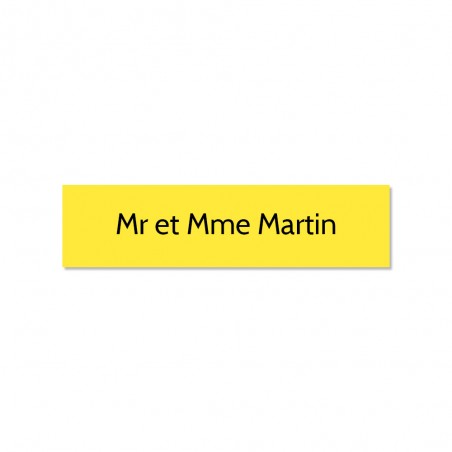 Plaque adhésive interphone ou sonnette 60 mm x 15 mm gravure personnalisée sur 1 ligne couleur jaune lettres noires