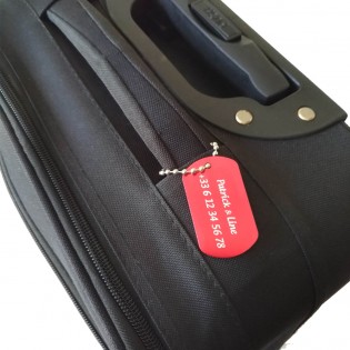 Etiquette de bagage personnalisée sur 1 à 3 lignes couleur Rouge en aluminium - Etiquette valise voyage personnalisable