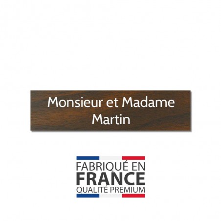 Plaque adhésive interphone ou sonnette 60 mm x 15 mm gravure personnalisée sur 2 lignes couleur effet bois foncé