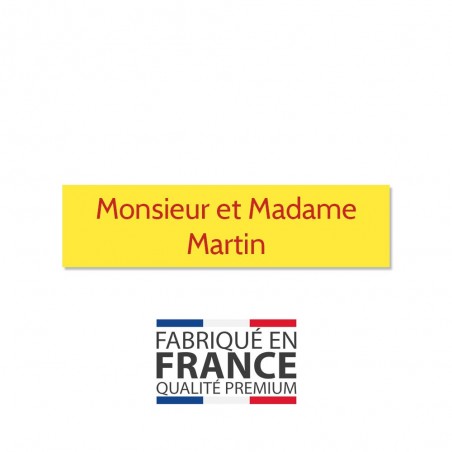 Plaque adhésive interphone ou sonnette 60 mm x 15 mm gravure personnalisée sur 2 lignes couleur jaune lettres rouges