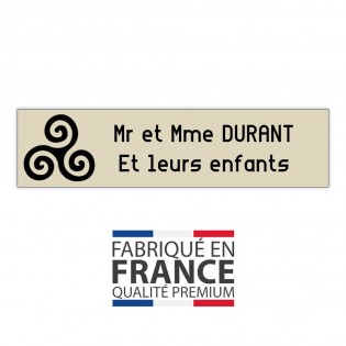 Plaque boite aux lettres format Decayeux TRISKELL (100x25mm) beige lettres noires - 2 lignes