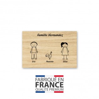 Plaque de maison Family personnalisée avec 3 membres pour boite aux lettres - Format 12x8 cm - Effet bois clair
