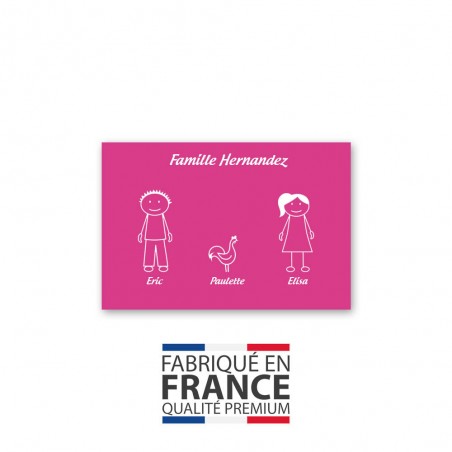 Plaque de maison Family personnalisée avec 3 membres pour boite aux lettres - Format 12x8 cm - Couleur Rose / blanc