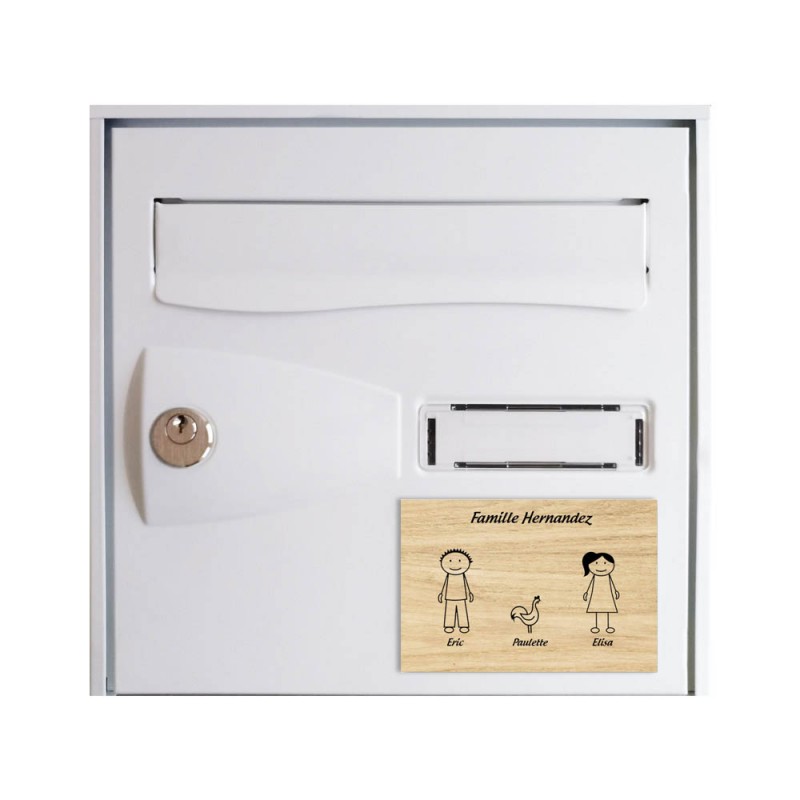 Plaque de maison Family personnalisée avec 3 membres pour boite aux lettres - Format 12x8 cm - Effet bois clair Plaque de maison Family personnalisée avec 3 membres pour boite aux lettres - Format 12x8 cm - Effet bois clair