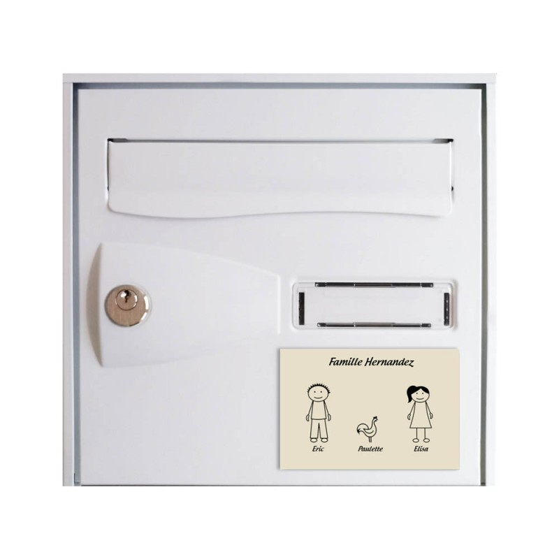 Plaque de maison Family personnalisée avec 3 membres pour boite aux lettres - Format 12x8 cm - Couleur beige Plaque de maison Family personnalisée avec 3 membres pour boite aux lettres - Format 12x8 cm - Couleur beige
