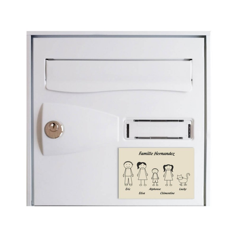 Plaque de maison Family personnalisée avec 4 membres pour boite aux lettres - Format 12x8 cm - Couleur beige Plaque de maison Family personnalisée avec 4 membres pour boite aux lettres - Format 12x8 cm - Couleur beige
